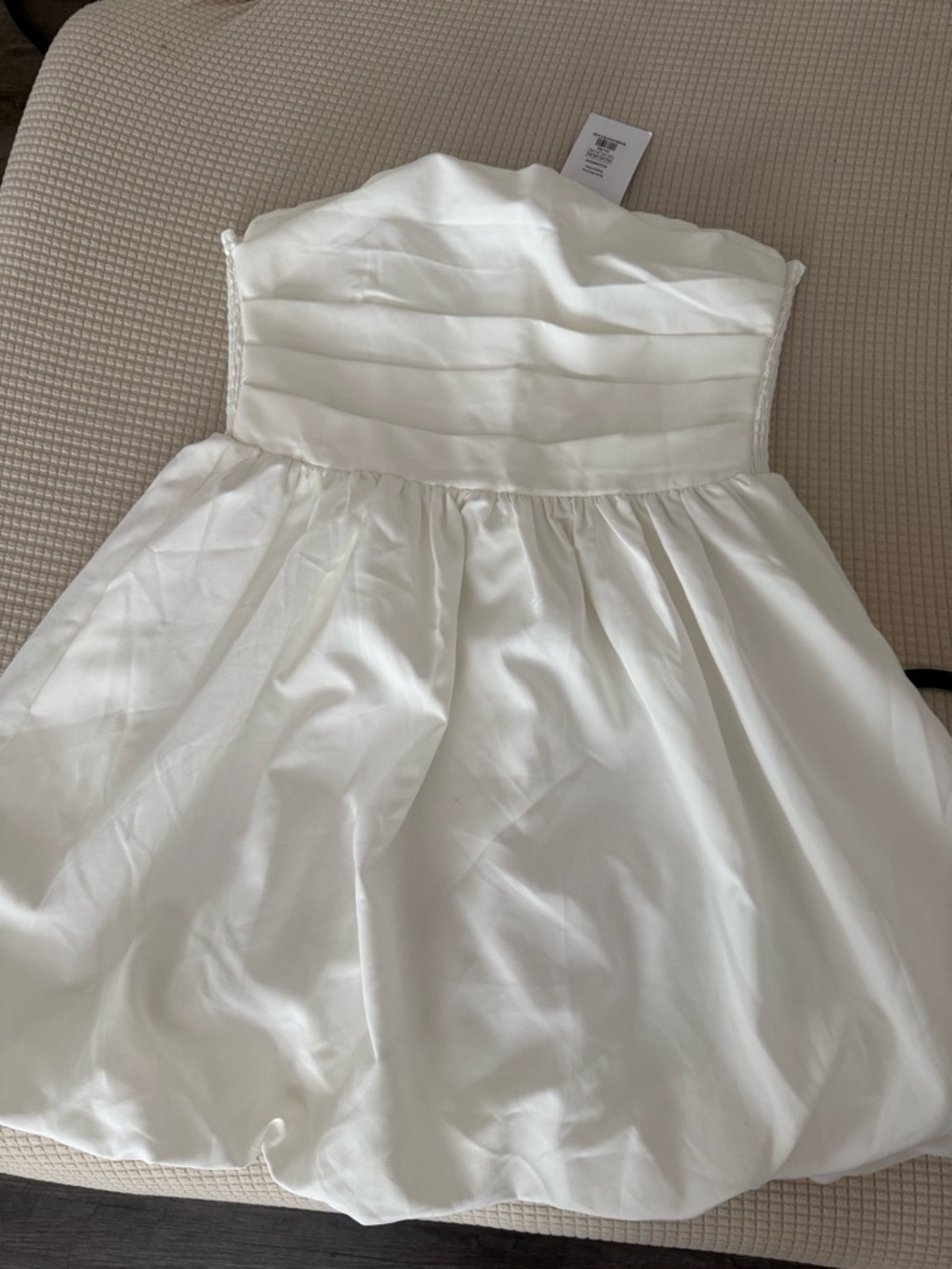 NWT Showpo Flaw Shaima Mini Strapless Dress size 8 - Picture 4 of 7